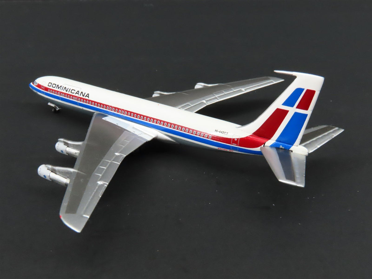 1:400 Scale Latin Classics Dominicana Boeing B737-320 Puerto Plata #HI-442CT