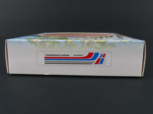 1:400 Scale Latin Classics Dominicana Boeing B737-320 Puerto Plata #HI-442CT