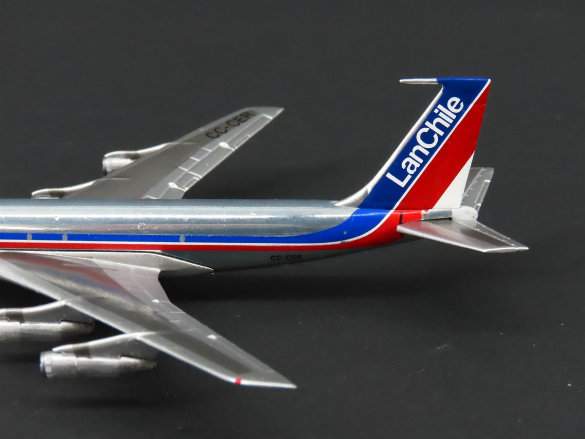 1:400 Scale Latin Classics LanChile Cargo Boeing B737-331C Airliner CC-CER