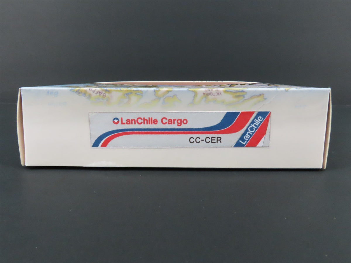 1:400 Scale Latin Classics LanChile Cargo Boeing B737-331C Airliner CC-CER