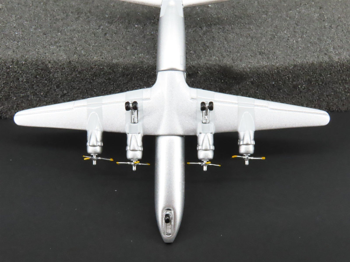 1:400 Scale Aero Classics NE Northeast Sunliner McDonnell Douglas DC-6B #N6583C