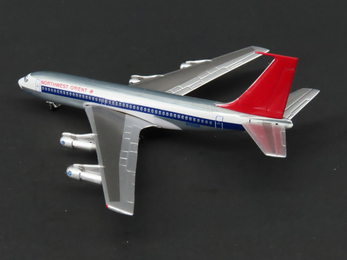 1:400 Aero Classics Die-Cast Northwest Orient Boeing B720-051B Airliner N725US