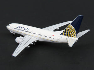 1:400 Aero Classics Die-Cast United Airlines Boeing B737-724 Airliner N16709