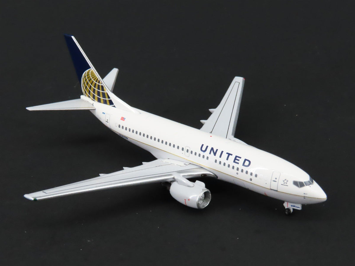 1:400 Aero Classics Die-Cast United Airlines Boeing B737-724 Airliner N16709