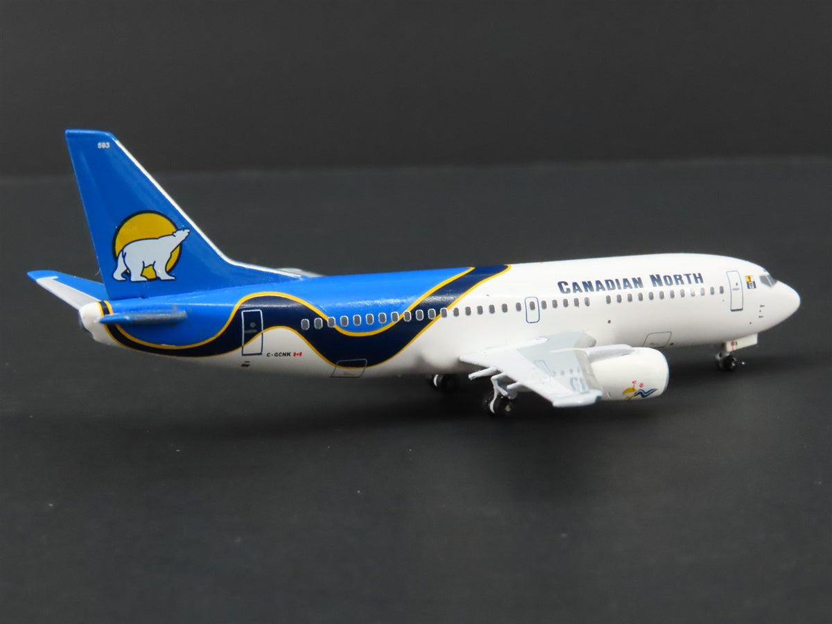 1:400 Scale Aero Classics Die-Cast Canadian North Boeing B737 Airliner C-GCNK