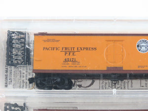 N Scale Micro-Trains MTL PFE Belmont Shore Railroad Club Reefer 2-Pack Sealed