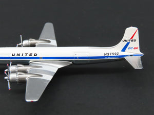 1:400 Scale Aero Classics United McDonnell Douglas DC-6A Cargoliner #N37592