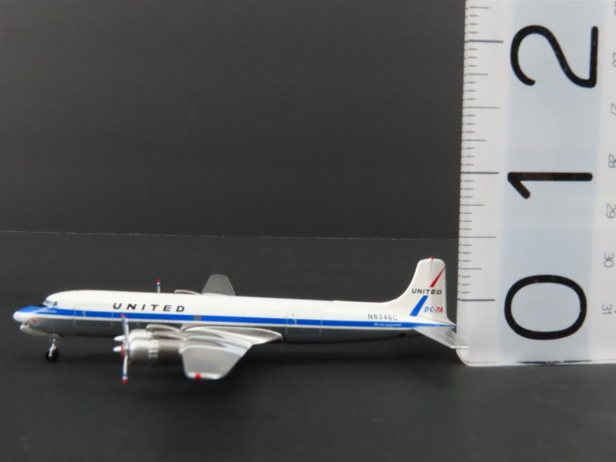 1:400 Scale Aero Classics United McDonnell Douglas DC-7A Cargoliner #N6346C