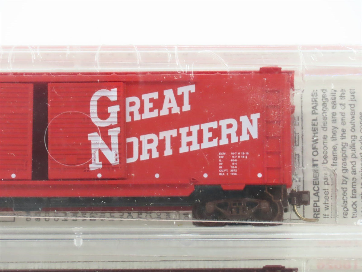 N Scale Micro-Trains MTL Special Run GN Great Northern 40&#39; Box Car 2-Pack Sealed