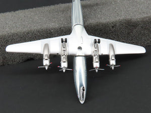 1:400 Scale Aero Classics United McDonnell Douglas DC-6A Cargoliner #N37590