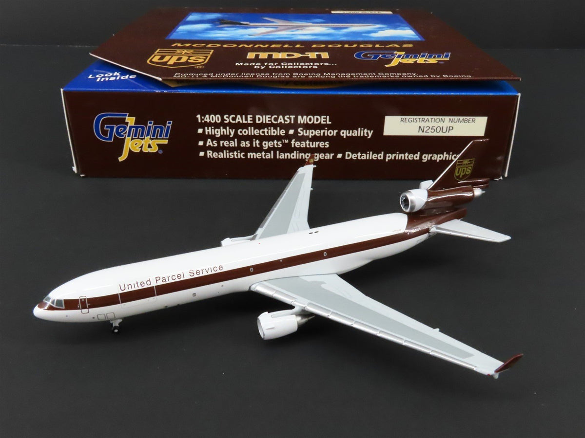 1:400 Scale Gemini Jets UPS McDonnell Douglas MD-11 Airliner #N250UP w/ Stand