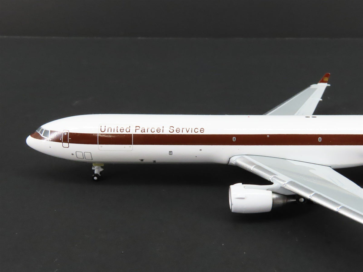 1:400 Scale Gemini Jets UPS McDonnell Douglas MD-11 Airliner #N250UP w/ Stand