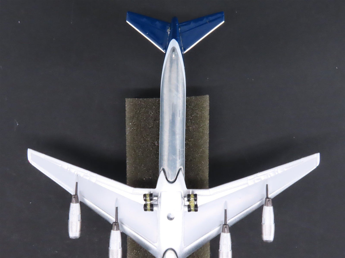 1:400 Scale Aero Classics Die-Cast ONA Overseas National Douglas DC-8 Airliner