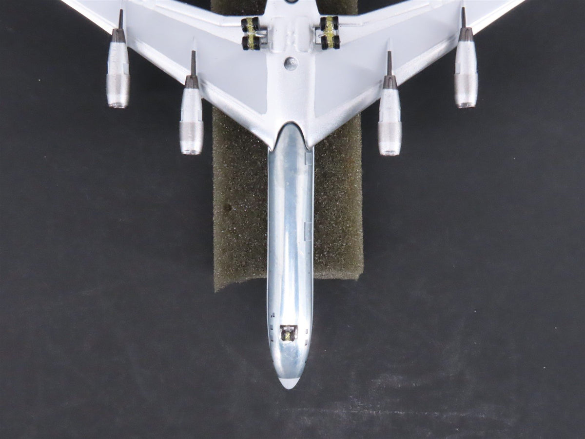 1:400 Scale Aero Classics Die-Cast ONA Overseas National Douglas DC-8 Airliner