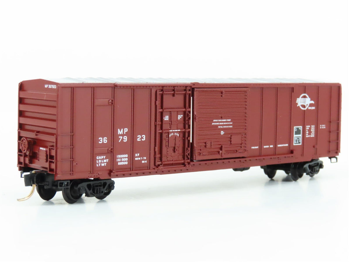 N Scale Micro-Trains MTL 26040 MP Missouri Pacific Mo-Pac 50&#39; Box Car #367923