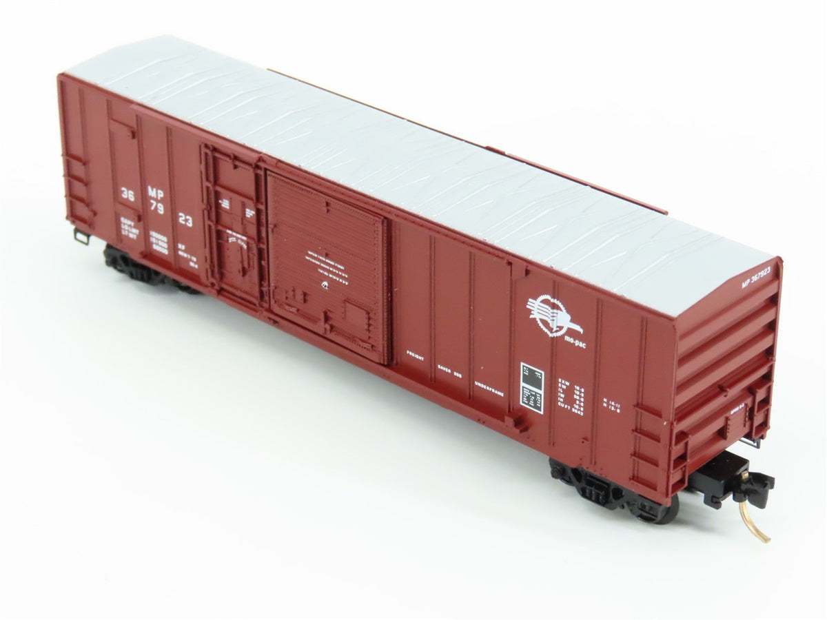 N Scale Micro-Trains MTL 26040 MP Missouri Pacific Mo-Pac 50&#39; Box Car #367923