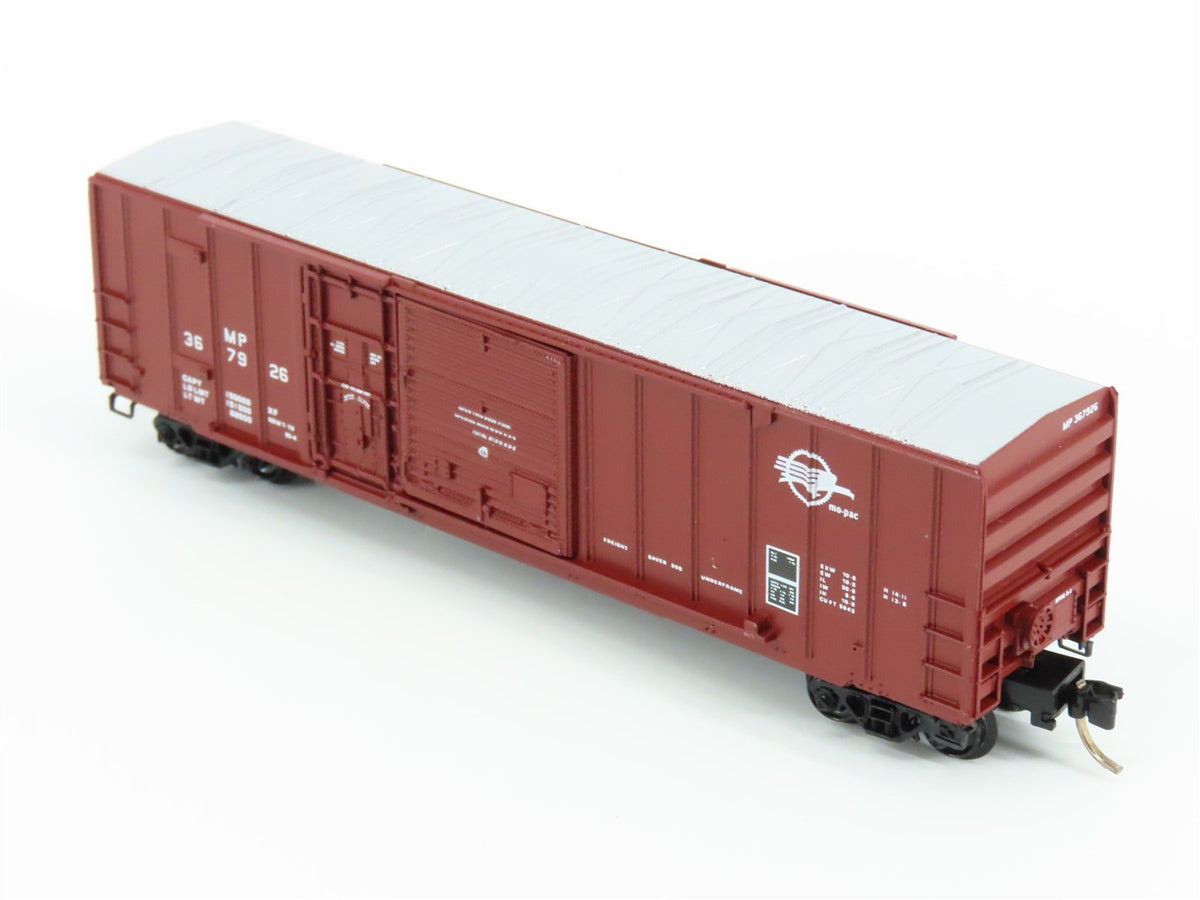 N Scale Micro-Trains MTL 26040 MP Missouri Pacific Mo-Pac 50&#39; Box Car #367926