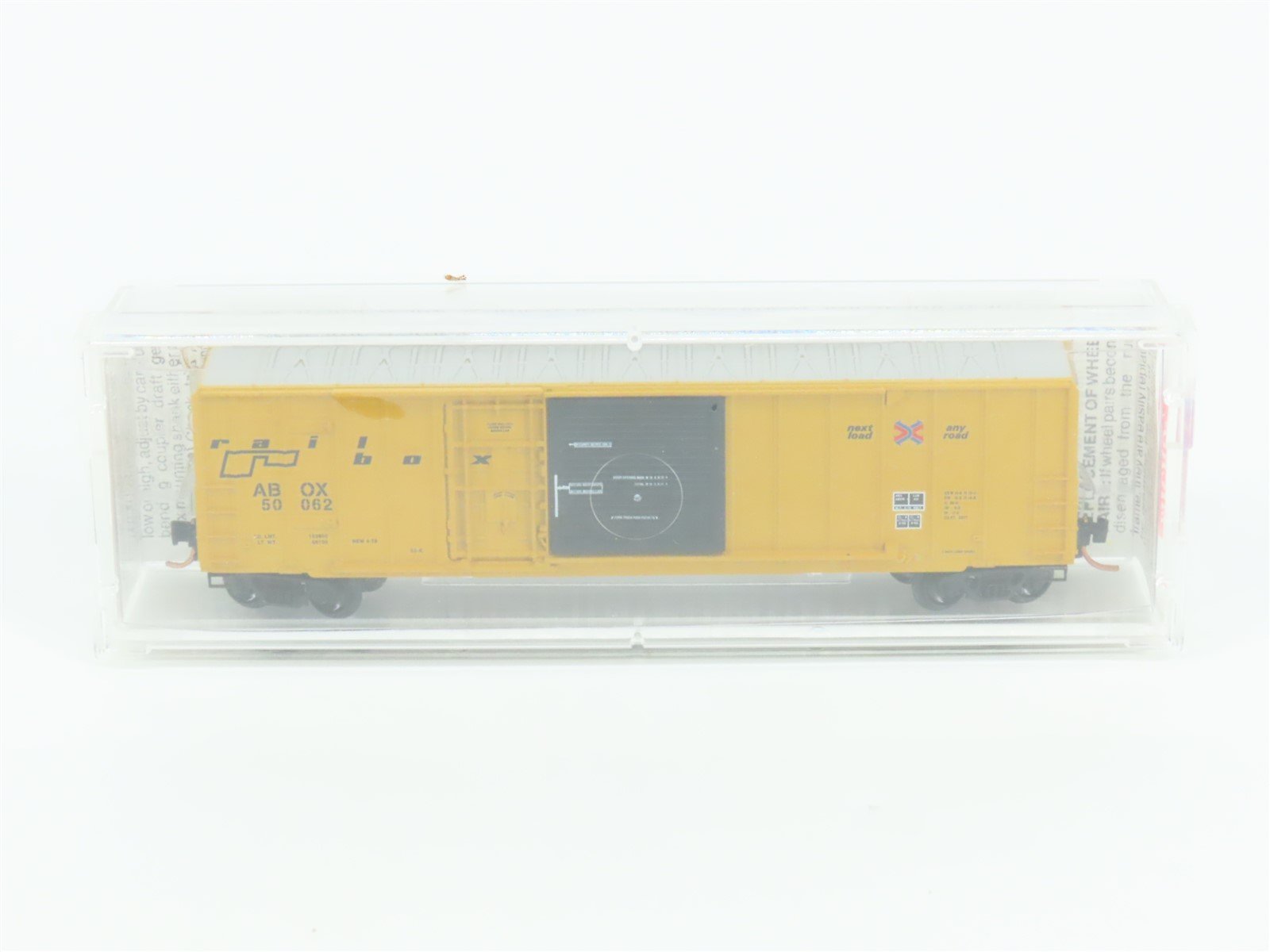 N Micro-Trains MTL 26010 ABOX Railbox 50' Plug & Sliding Door Box Car #50062