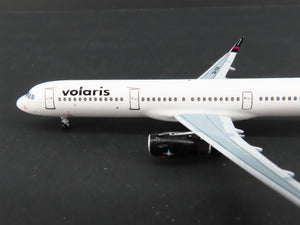 1:400 Scale Velocity Models VMVOI1015 Die-Cast Volaris A321WL Airliner XA-VLH