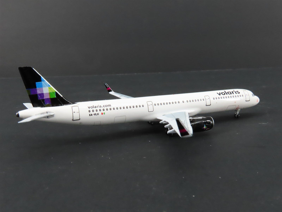 1:400 Scale Velocity Models VMVOI1015 Die-Cast Volaris A321WL Airliner XA-VLH