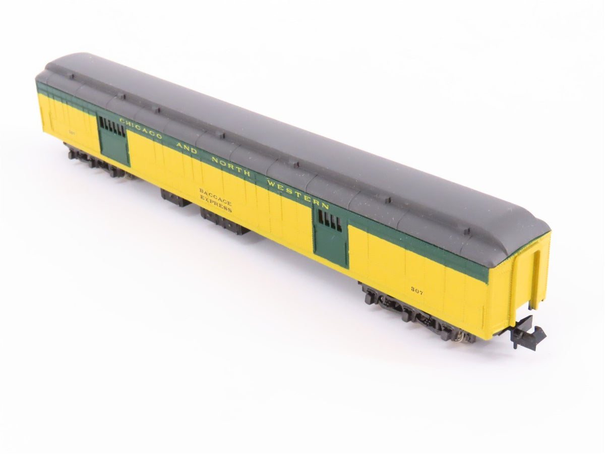 N Scale Con-Cor 0003-570014 CNW Railway Heavyweight Passenger 6-Car Set