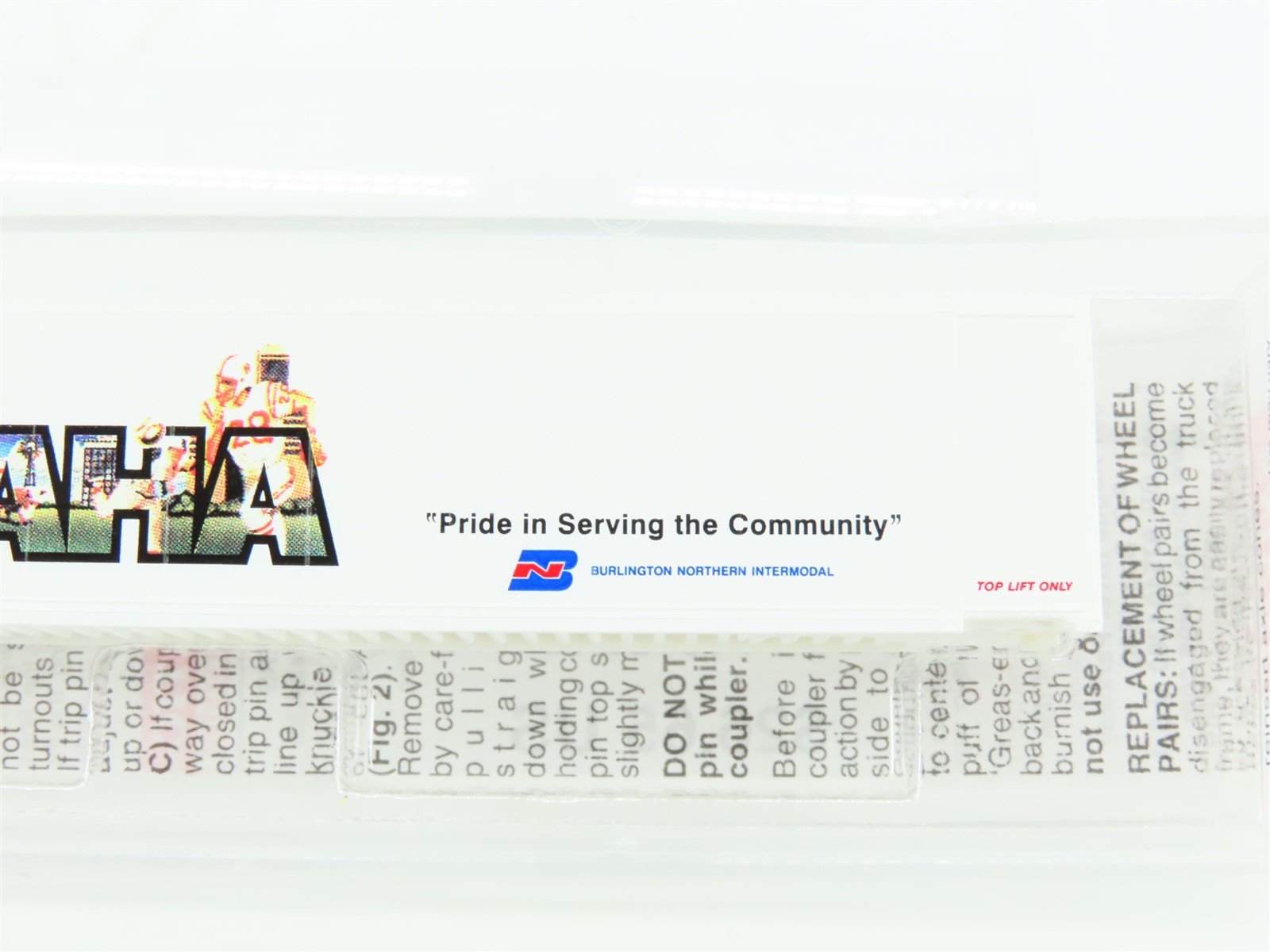 N Micro-Trains MTL 81720 BNAU Burlington Northern Omaha 48' Container #686003