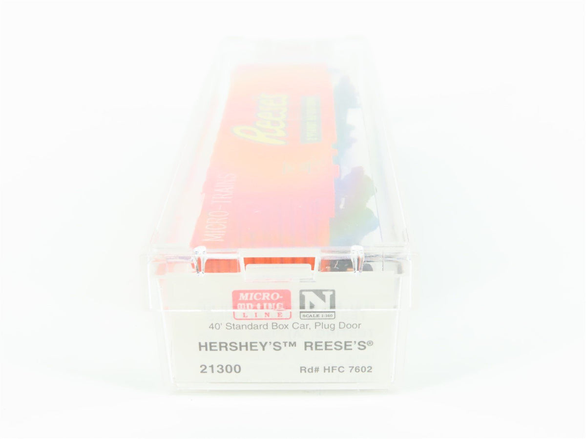 N Scale Micro-Trains MTL 21300 HFC Hershey&#39;s Reese&#39;s 40&#39; Plug Door Box Car #7602