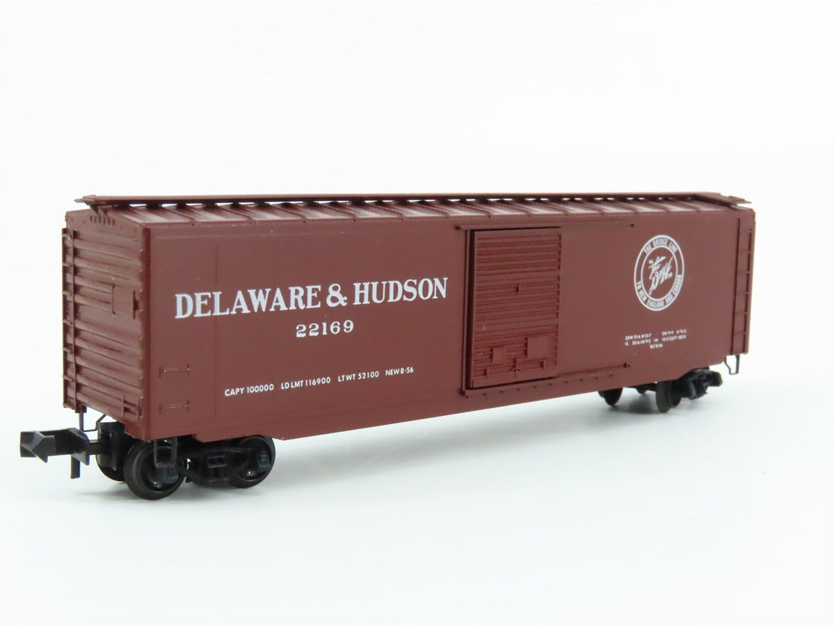 N Scale Kadee Micro-Trains MTL 31463-1 D&amp;H Delaware &amp; Hudson 50&#39; Box Car #22169