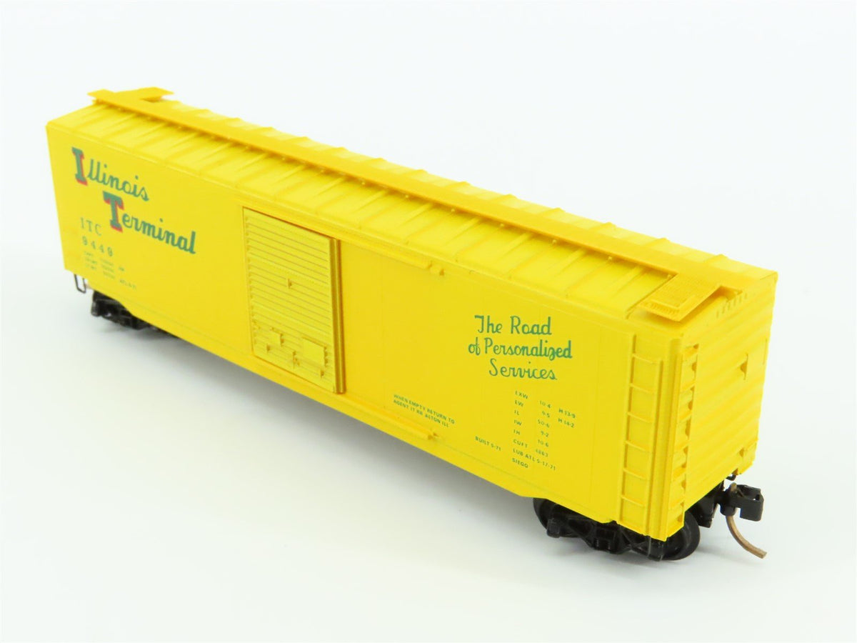 N Scale Kadee Micro-Trains MTL 31011 ITC Illinois Terminal 50&#39; Box Car #9449