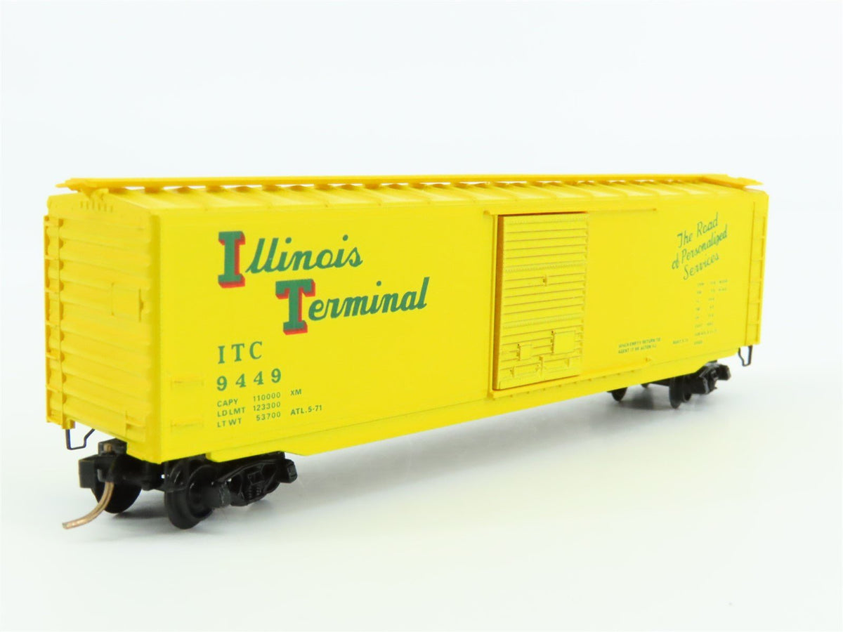 N Scale Kadee Micro-Trains MTL 31011 ITC Illinois Terminal 50&#39; Box Car #9449