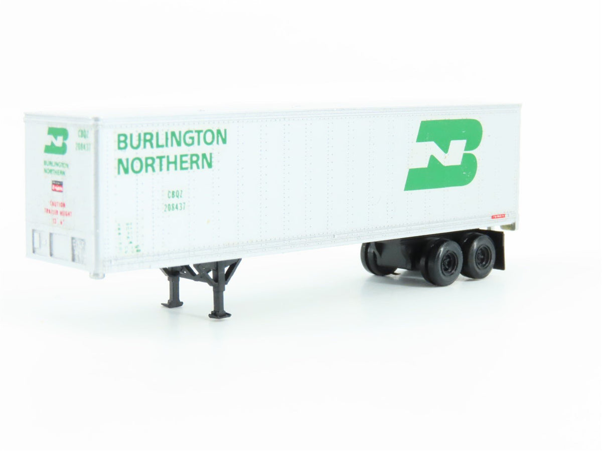 N Kadee Micro-Trains MTL 66000 CBQZ Burlington Northern 40&#39; Van Trailer Custom