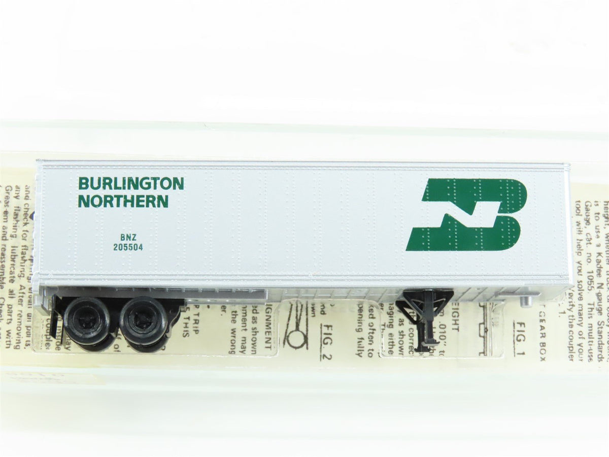 N Kadee Micro-Trains MTL 66010 BNZ Burlington Northern 40&#39; Van Trailer #205504