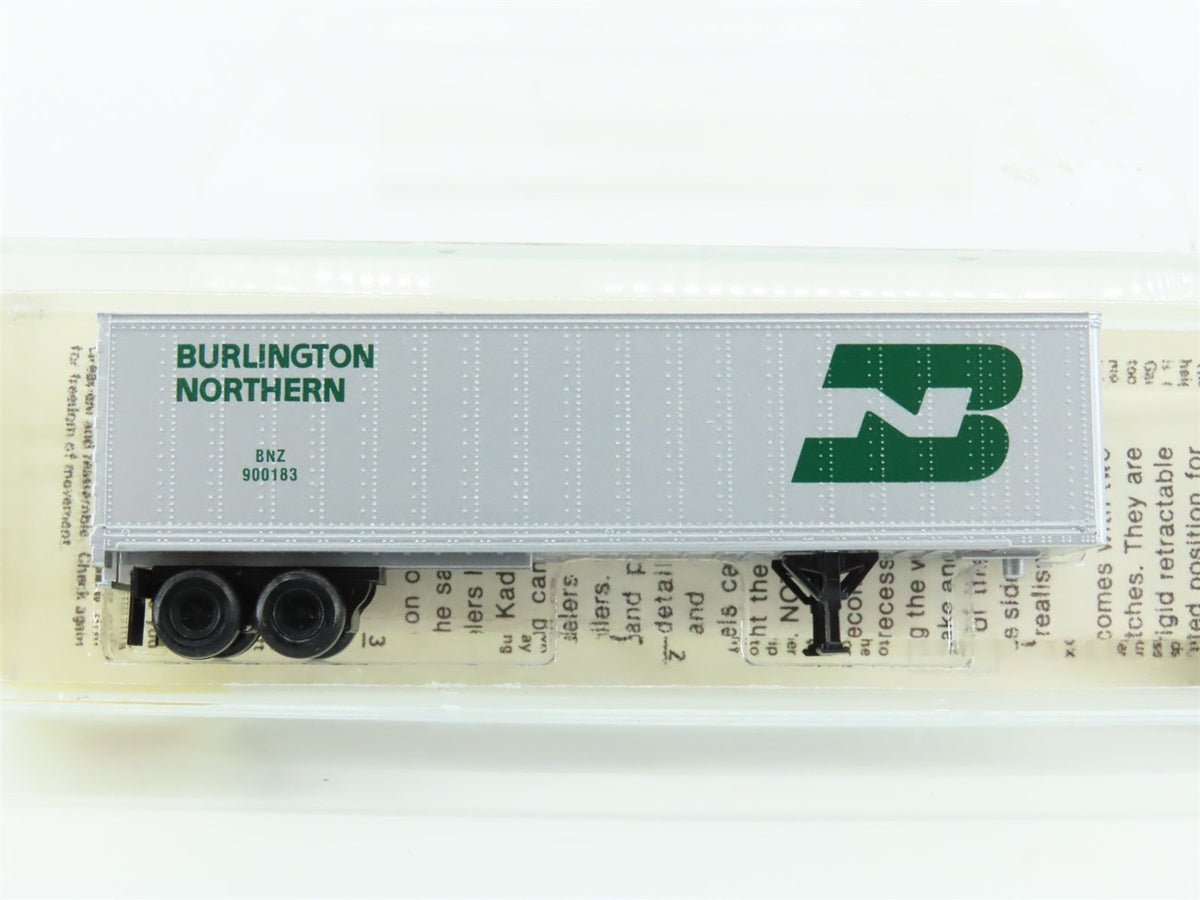 N Kadee Micro-Trains MTL 66010 BNZ Burlington Northern 40&#39; Van Trailer #900183