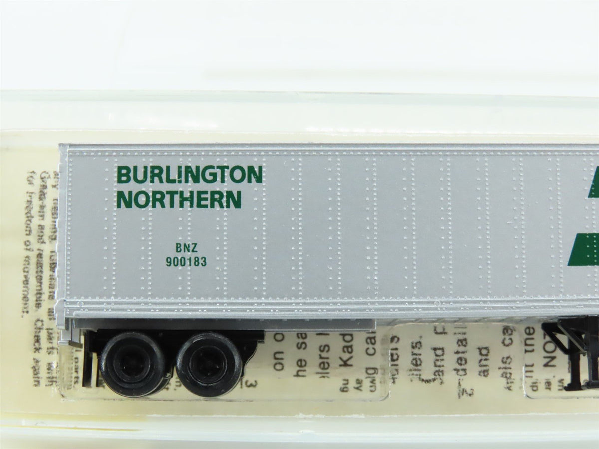 N Kadee Micro-Trains MTL 66010 BNZ Burlington Northern 40&#39; Van Trailer #900183