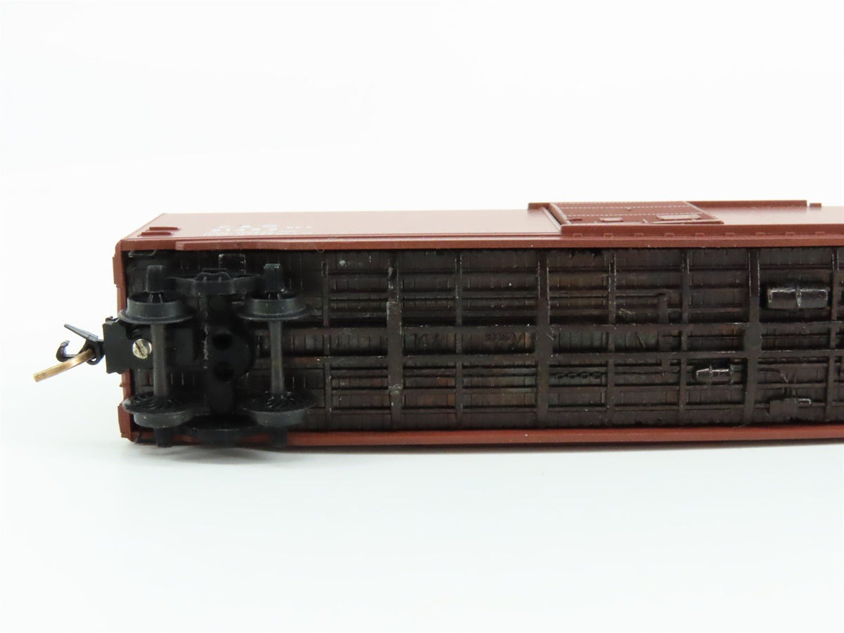 N Scale Kadee Micro-Trains MTL 31487-1 C&amp;O Chesapeake &amp; Ohio 50&#39; Box Car #21422