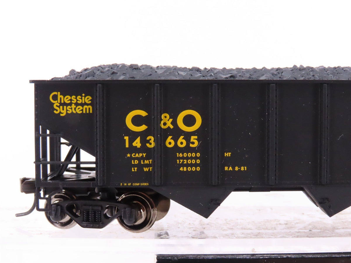 HO Scale Atlas Trainman 1190 C&amp;O Chessie System 3-Bay Hopper #143665 w/ Load