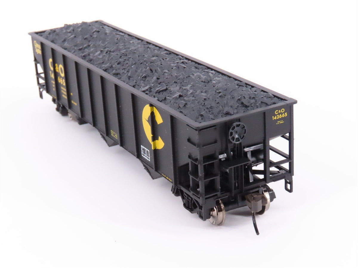 HO Scale Atlas Trainman 1190 C&amp;O Chessie System 3-Bay Hopper #143665 w/ Load