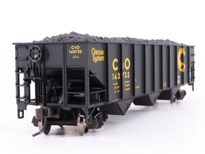 HO Scale Atlas Trainman 1191 C&O Chessie System 70-Ton 3-Bay Hopper Car #143733