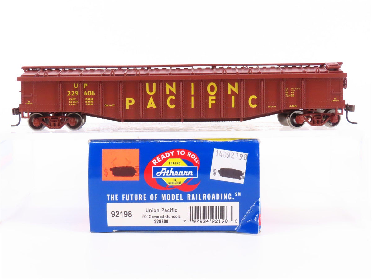 HO Scale Athearn RTR 92198 UP Union Pacific 50&#39; Covered Gondola Car #229606