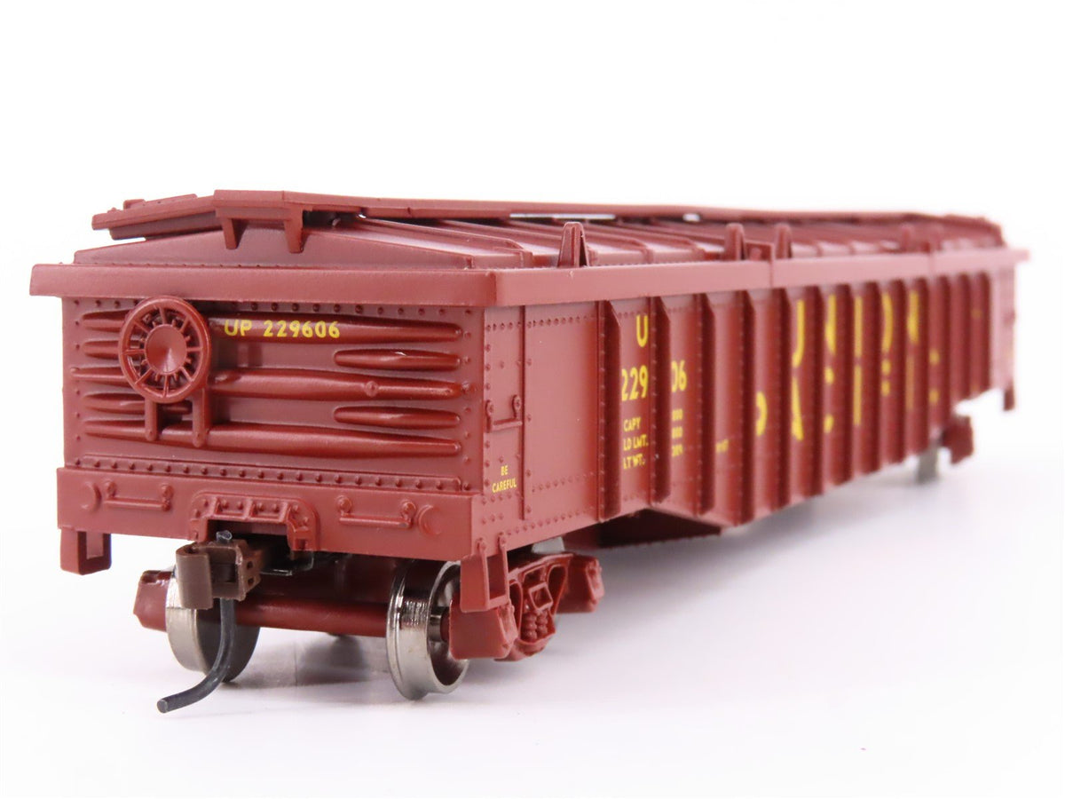 HO Scale Athearn RTR 92198 UP Union Pacific 50&#39; Covered Gondola Car #229606