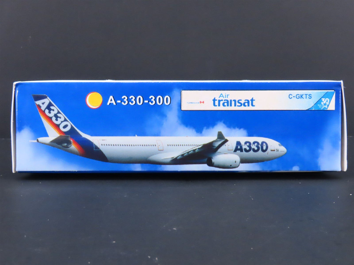 1:400 Big-Bus Models Die-Cast Air Transat &quot;30&quot; Airbus A330-300 Airliner