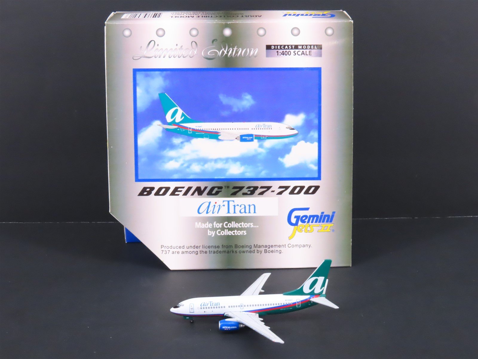 1:400 GeminiJets II Limited Edition GJTRS521 AirTran Boeing 737-700 Airliner