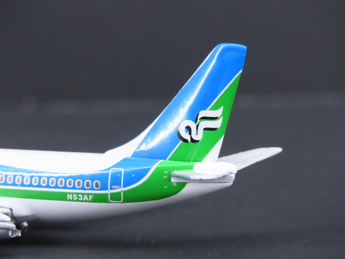 1:400 Scale Gemini Jets GJAFL132 Diecast Air Florida Boeing 737-200 Airliner