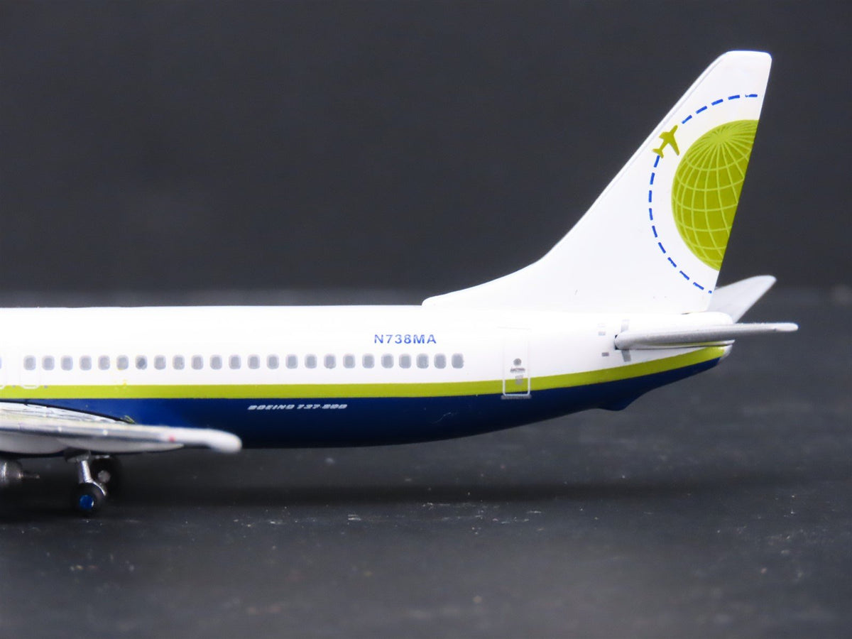 1:400 Scale GeminiJets II GJBSK450 Die-Cast Miami Air Boeing 737-800 Airliner