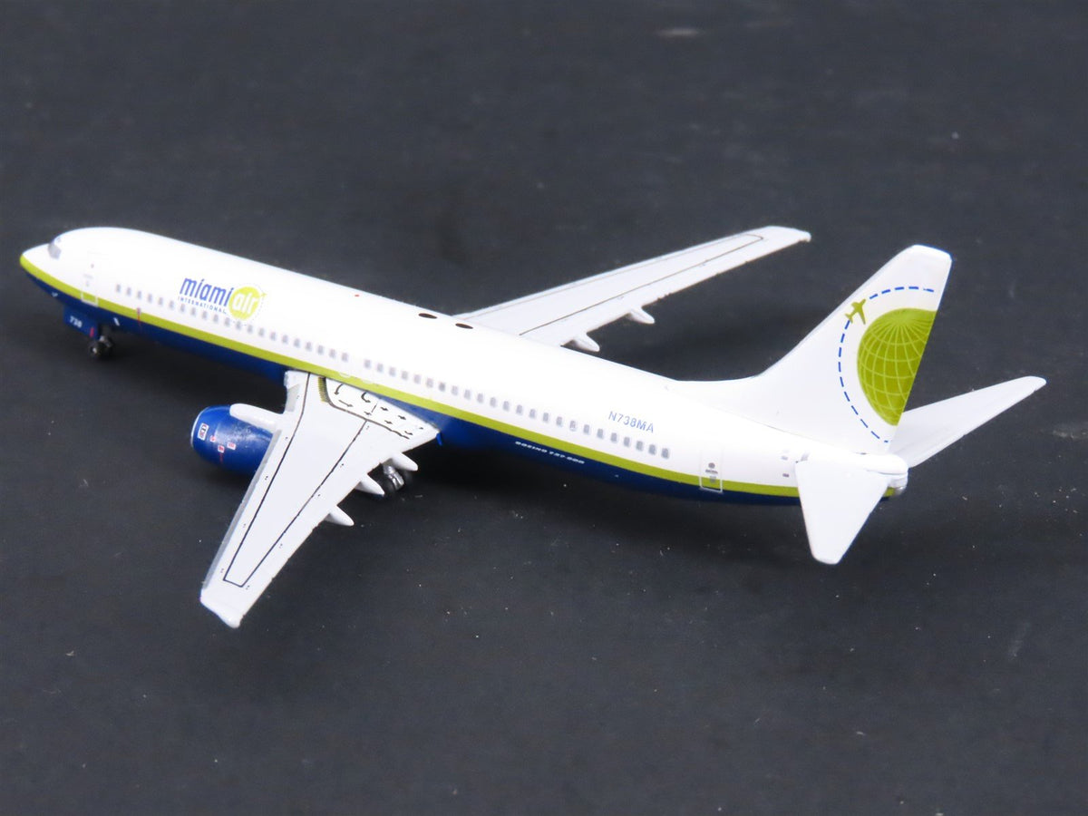 1:400 Scale GeminiJets II GJBSK450 Die-Cast Miami Air Boeing 737-800 Airliner