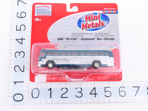 HO Scale CMW Mini Metals #32103 GMC PD 4103 Greyhound Bus - Chicago