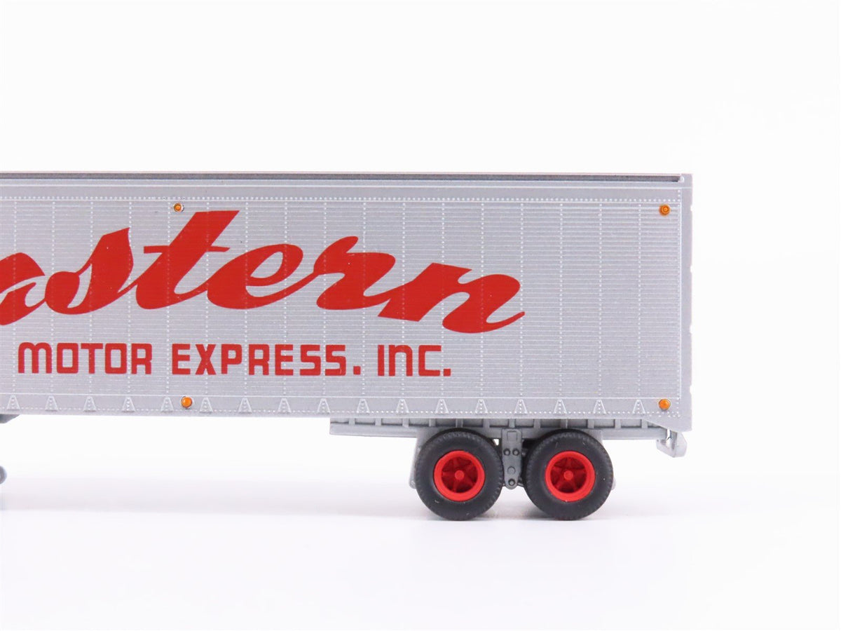 HO 1/87 Scale Athearn #93183 Eastern Motor Express Mack B Tractor w/ 40&#39; Trailer