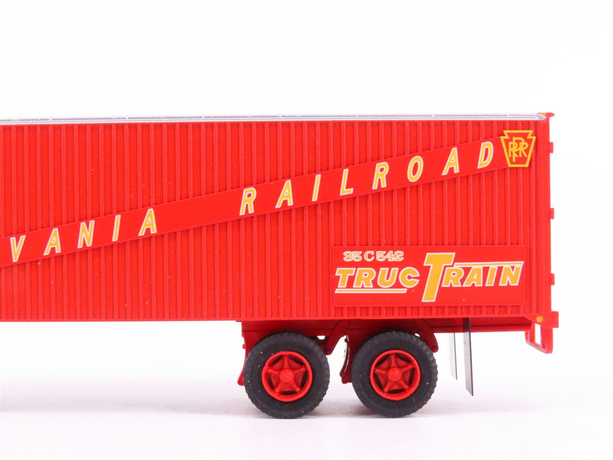 HO Scale Rapido #403015 PRR Pennsylvania 35&#39; Integral-Post Van Trailer #C-542