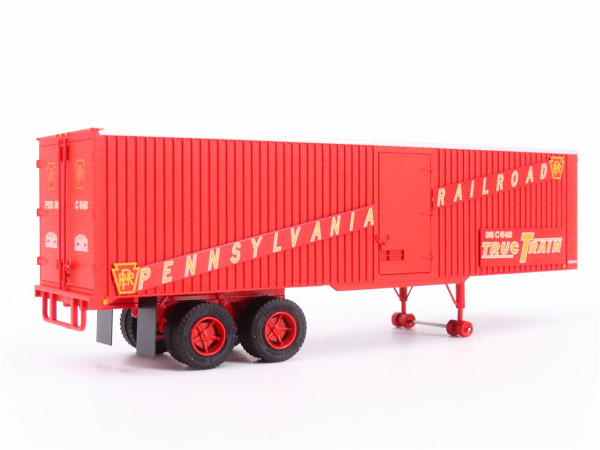 HO Scale Rapido #403015 PRR Pennsylvania 35&#39; Integral-Post Van Trailer #C-542