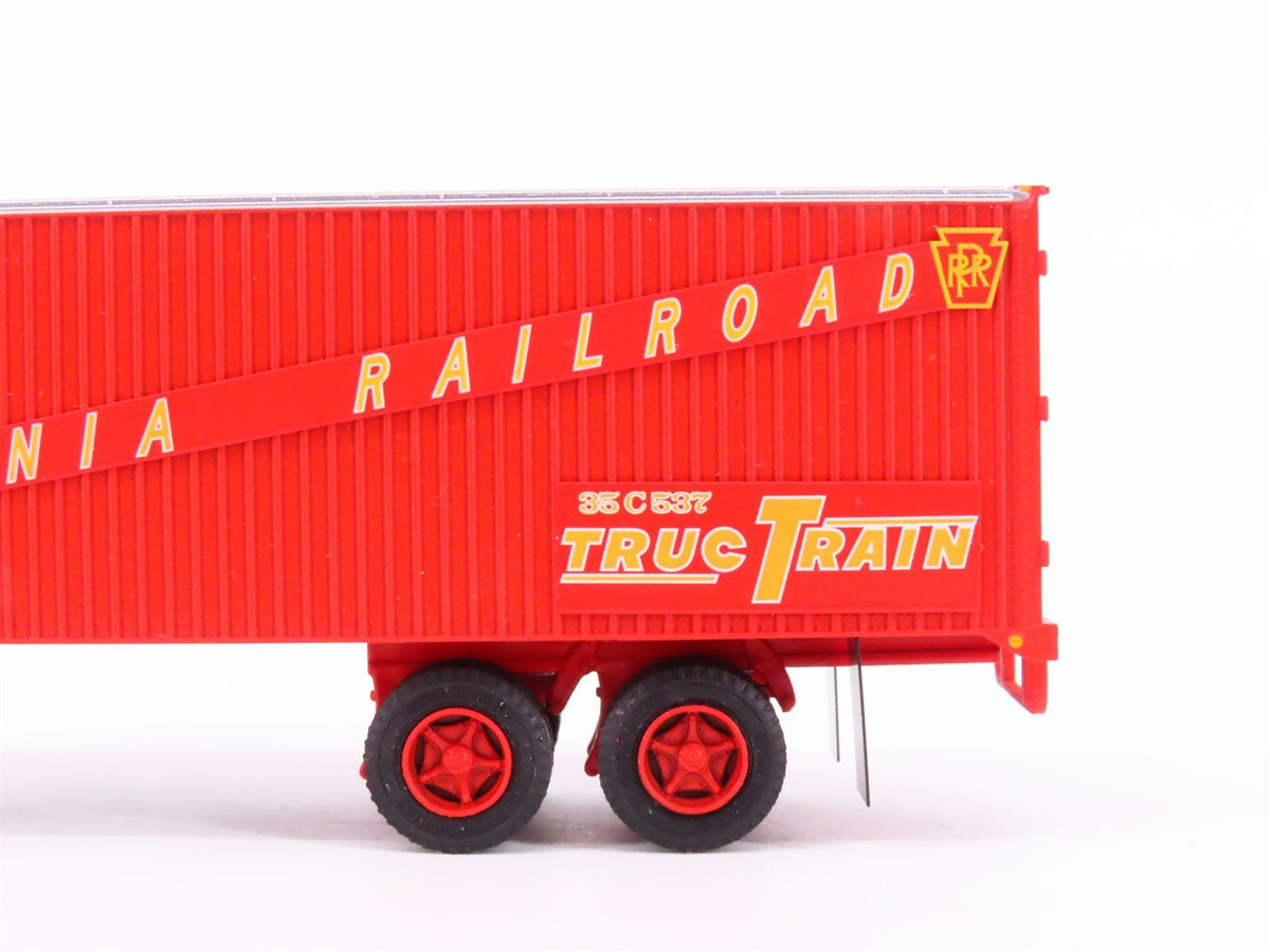 HO Scale Rapido #403014 PRR Pennsylvania 35&#39; Integral-Post Van Trailer #C-537